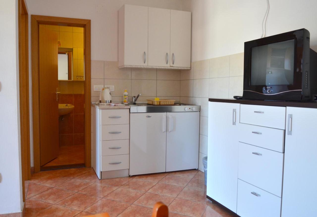 Apartments By The Sea Gradac, Makarska - 13681 Carnac Ngoại thất bức ảnh