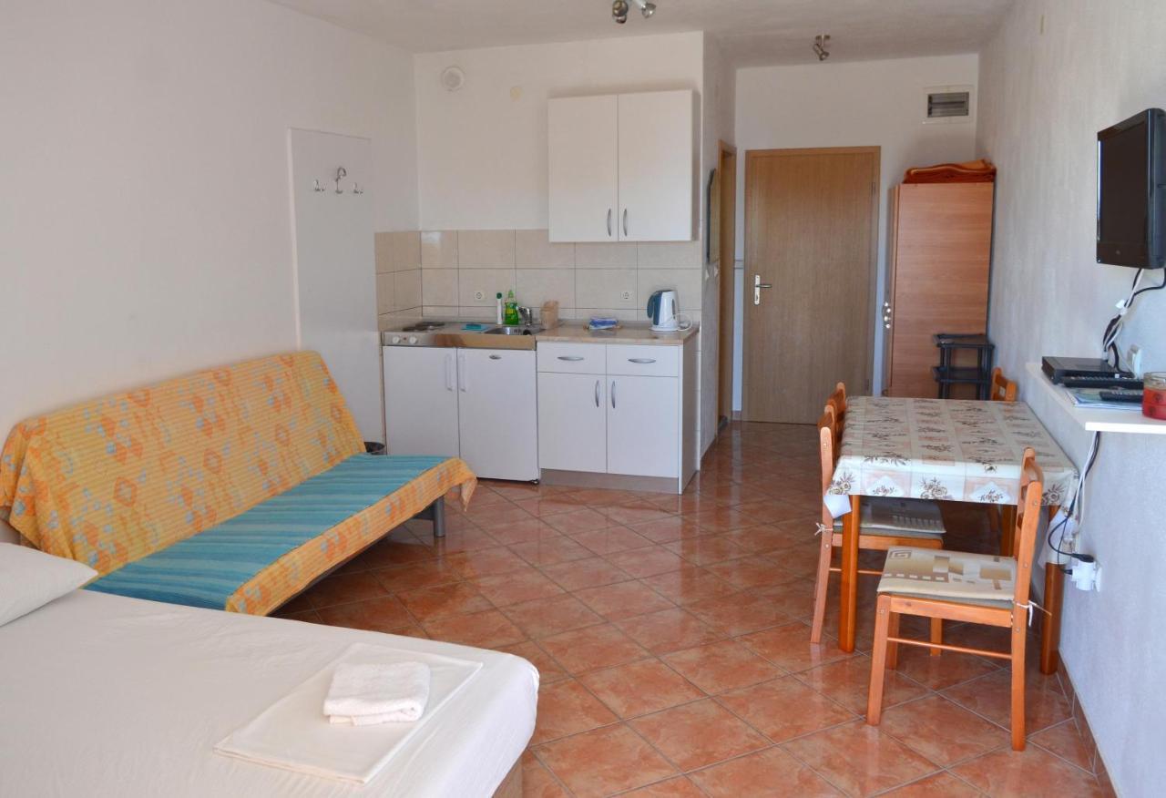 Apartments By The Sea Gradac, Makarska - 13681 Carnac Ngoại thất bức ảnh